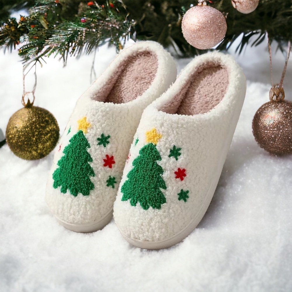 Christmas Tree Slippers NWT